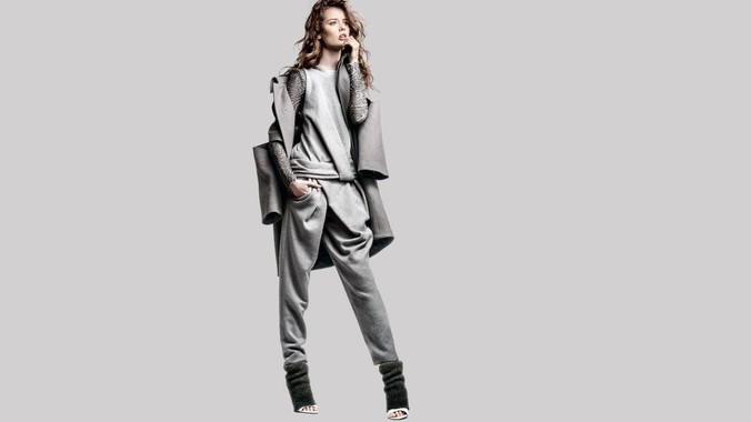 我国多位金融权威表态担心美元稳定币或推动全球再次美元化，请问去美元改革会打断去美元化浪潮吗？